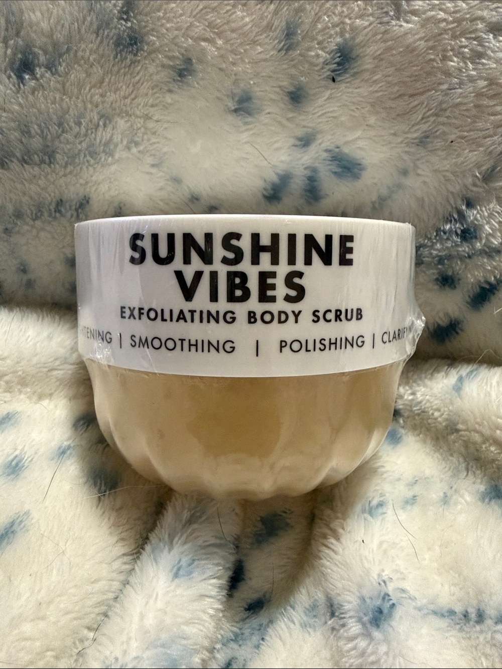 TRULY Sunshine Vibes Exfoliating Body Scrub